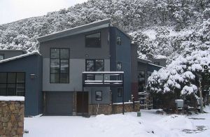 Snowstream 4 - Newcastle Accommodation